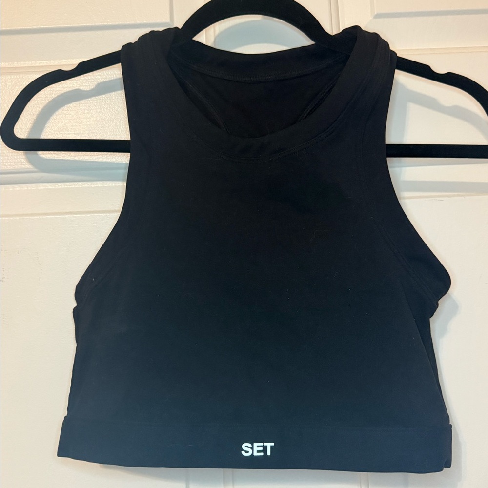 SET Active Black Crop Top